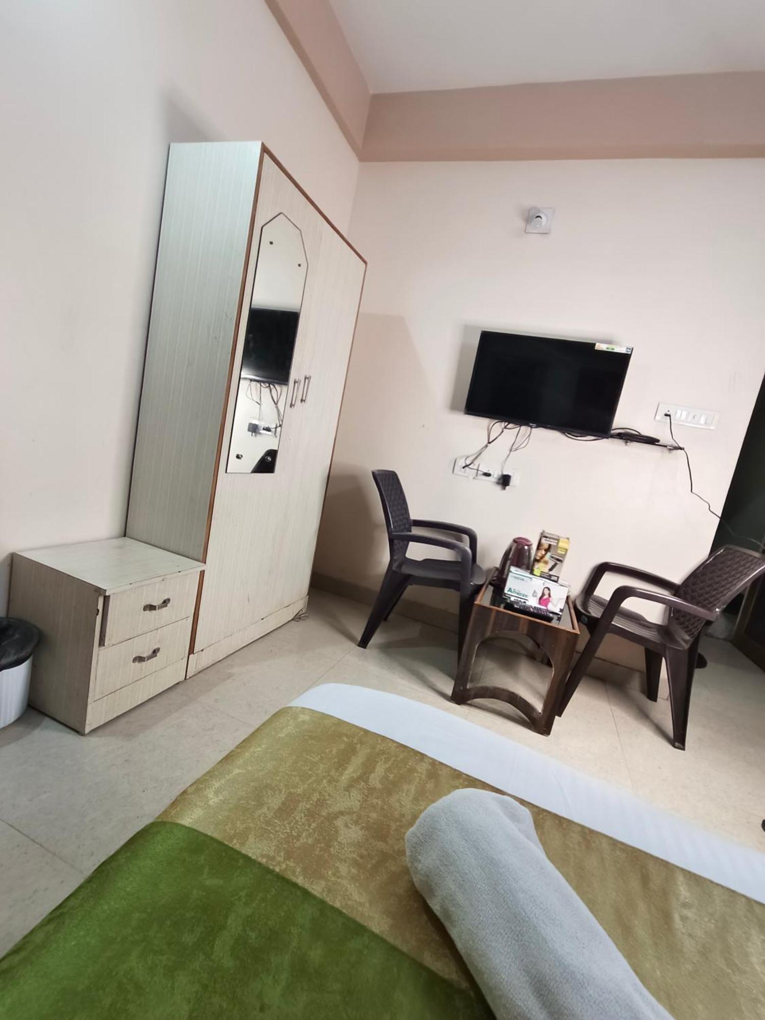 Hotel Bay Beach Inn Puri Exterior foto