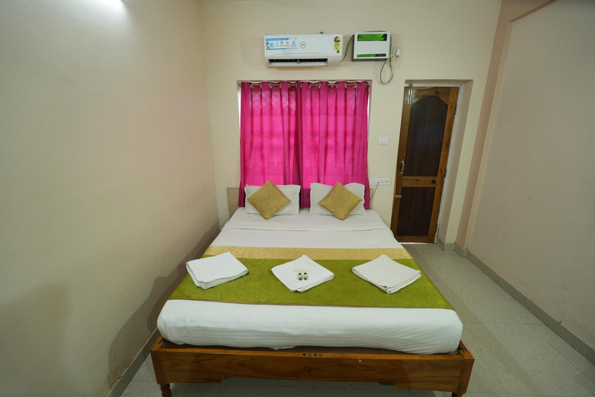 Hotel Bay Beach Inn Puri Exterior foto